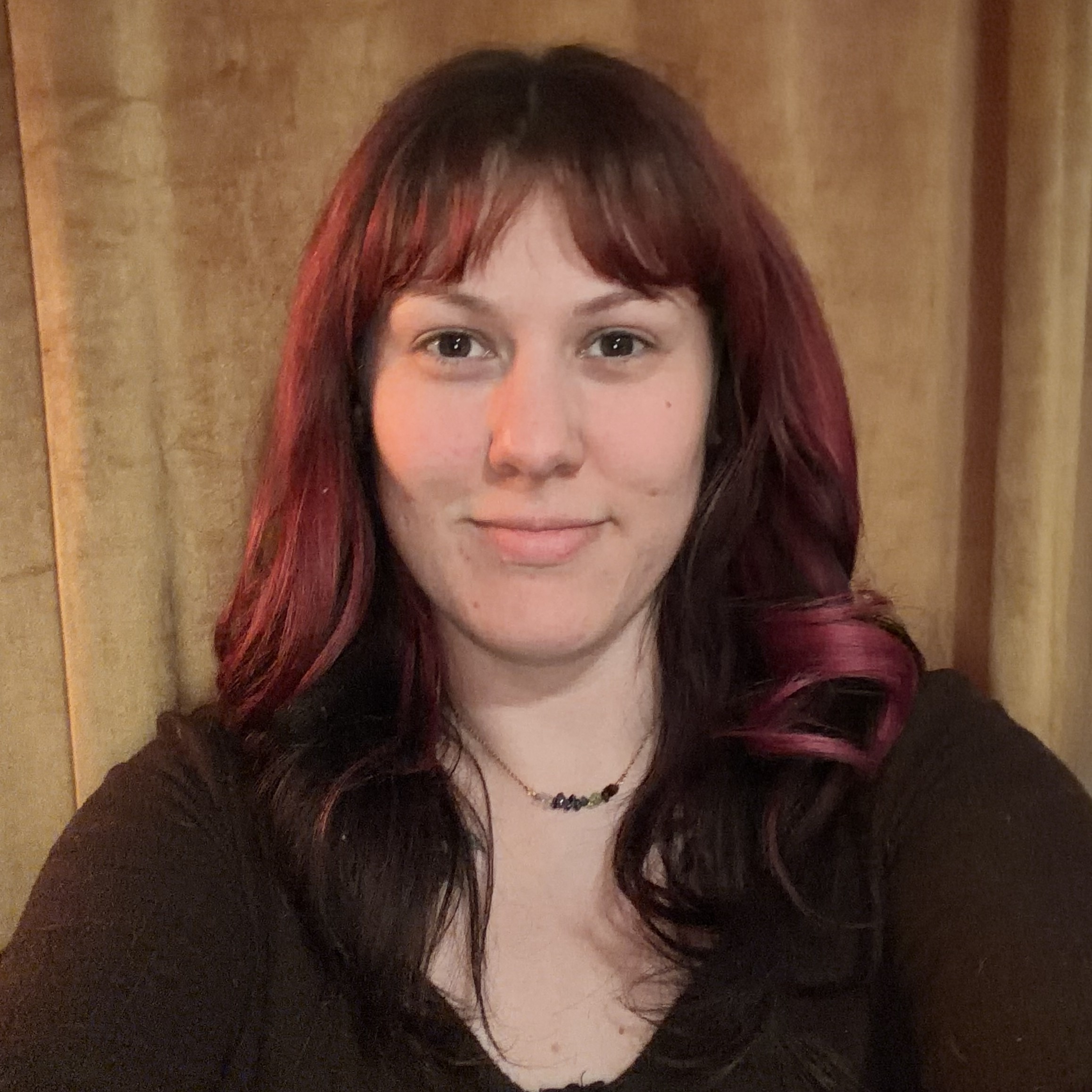 Danielle Veenus headshot